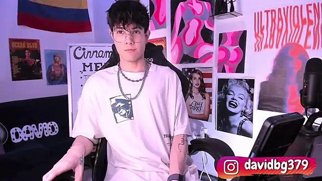 cinnamon boyxxx online show from 03.22.25