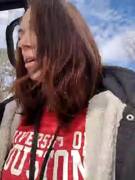 Genevieve143 online show from 01.21.25