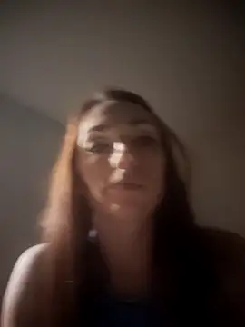 Genevieve143 online show from 10.13.25