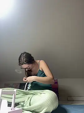 ur pleasure  online show from 03.02.25