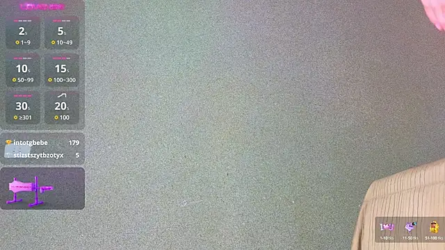 Tiphani walker  online show from 01.08.25