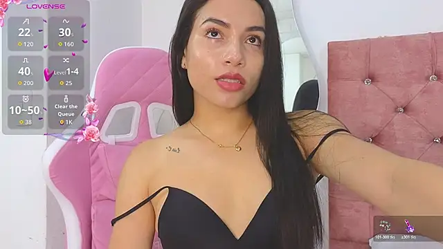 Tiphani walker  online show from 03.12.26