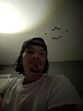 Snapshot of gifted723 chatting on 10.15.25 gifted723 online show from 10.15.25