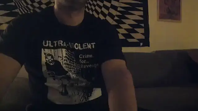 Snapshot of soulfuck92 chatting on 10.31.25 soulfuck92 online show from 10.31.25