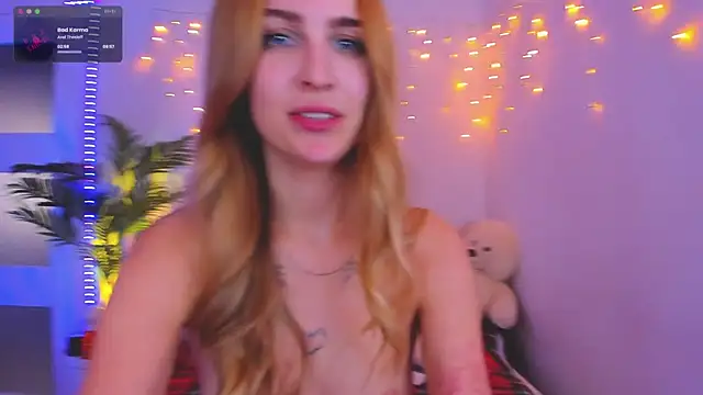 Snapshot of Kamila_icee chatting on 01.30.25 Kamila icee online show from 01.30.25