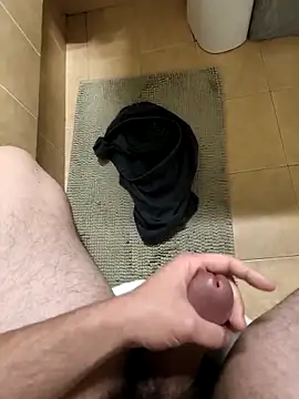 Snapshot of onbifeet chatting on 02.18.25 onbifeet online show from 02.18.25