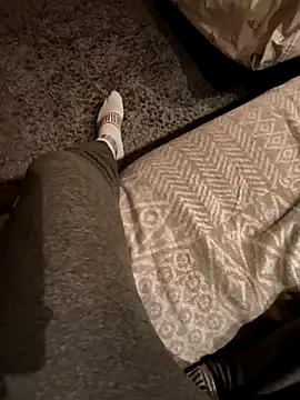 Snapshot of onbifeet chatting on 02.28.25 onbifeet online show from 02.28.25