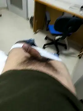 Snapshot of onbifeet chatting on 03.06.25 onbifeet online show from 03.06.25