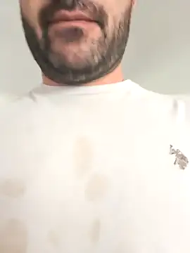 Snapshot of onbifeet chatting on 10.22.25 onbifeet online show from 10.22.25