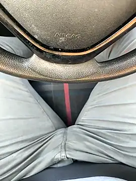 Snapshot of onbifeet chatting on 12.02.25 onbifeet online show from 12.02.25