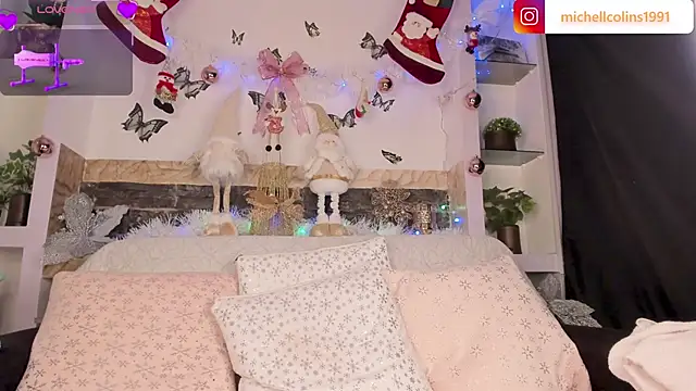 miicheell colins31 online show from 12.03.24