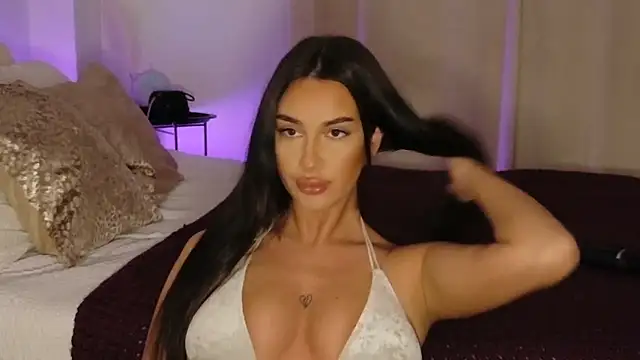 LuanaDess online show from 04.23.26