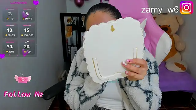 karla cute01 online show from 11.20.25