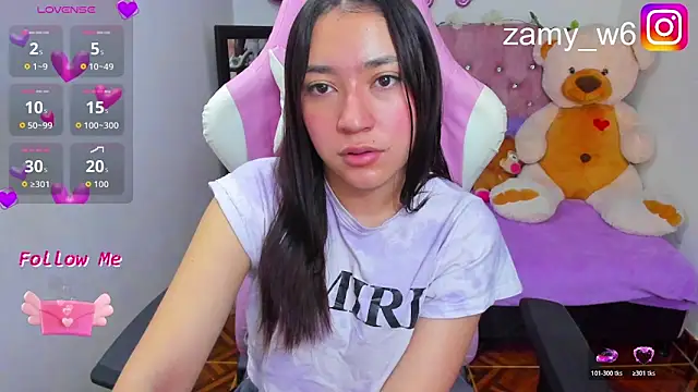 karla cute01 online show from 12.22.25