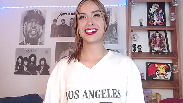 Snapshot of Meowlody chatting on 12.15.24 Meowlody online show from 12.15.24