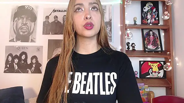 Snapshot of Meowlody chatting on 12.24.24 Meowlody online show from 12.24.24