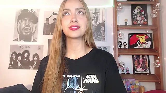 Snapshot of Meowlody chatting on 02.01.25 Meowlody online show from 02.01.25