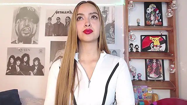 Snapshot of Meowlody chatting on 02.16.25 Meowlody online show from 02.16.25