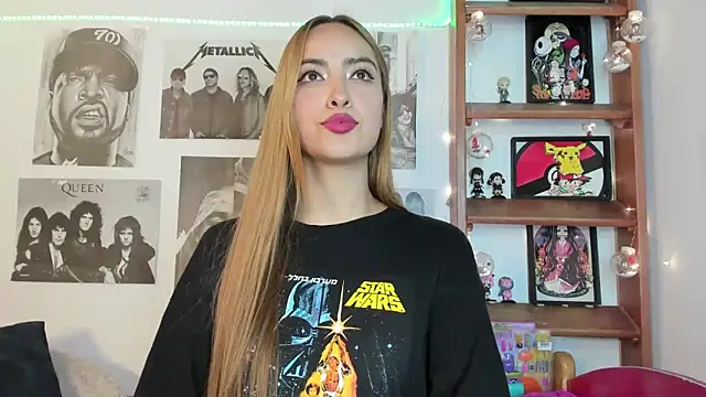 Snapshot of Meowlody chatting on 02.22.25 Meowlody online show from 02.22.25