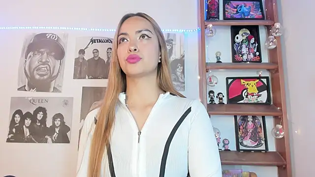 Snapshot of Meowlody chatting on 09.29.25 Meowlody online show from 09.29.25