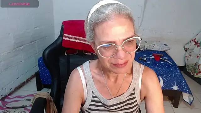 Giorgia xue53 online show from 12.08.24