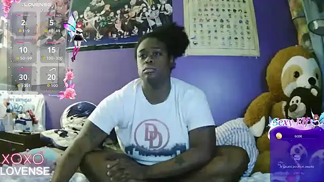 Snapshot of TentenCutiepie69xxx chatting on 12.17.25 TentenCutiepie69xxx online show from 12.17.25