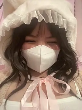 HoneyBuns 05 online show from 03.09.25