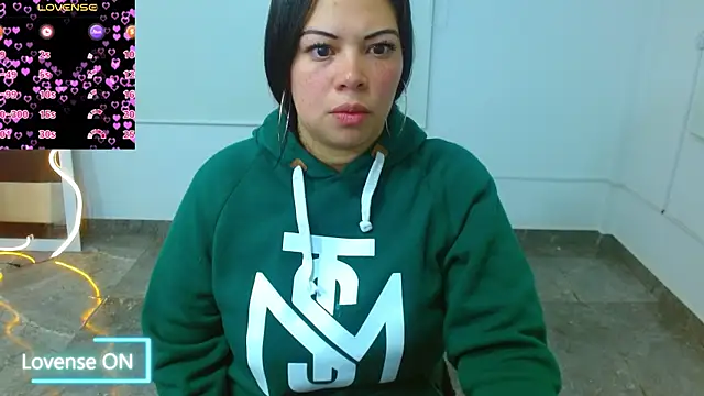 martinna tay online show from 03.08.25