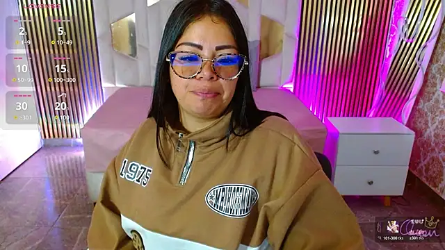 martinna tay online show from 05.17.26