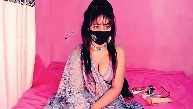 Lexi Lore X online show from 10.17.25