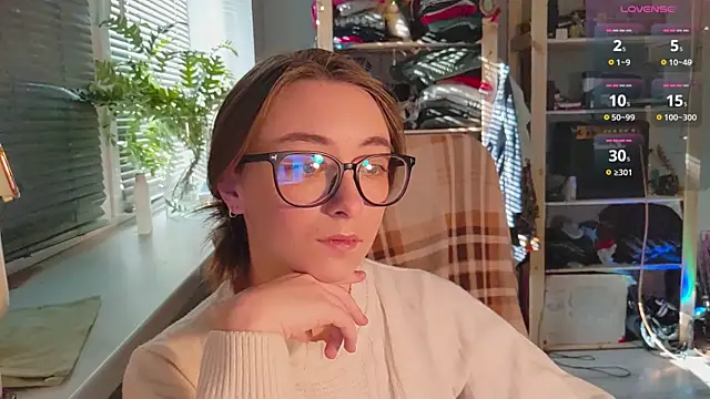 Snapshot of monlight__dana chatting on 03.07.25 monlight dana online show from 03.07.25