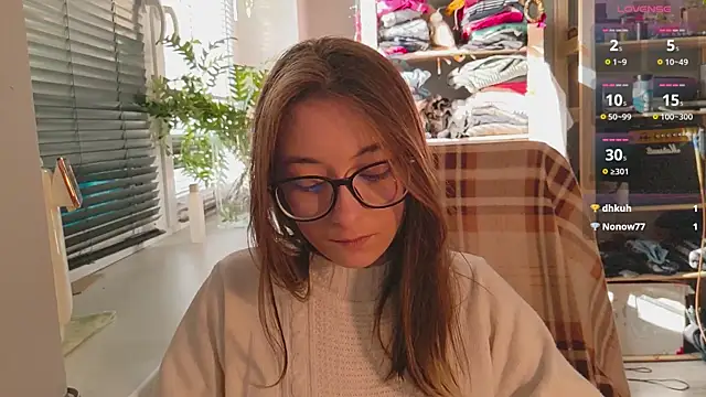 Snapshot of monlight__dana chatting on 03.08.25 monlight dana online show from 03.08.25