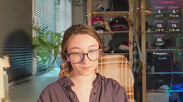 Snapshot of monlight__dana chatting on 03.16.25 monlight dana online show from 03.16.25