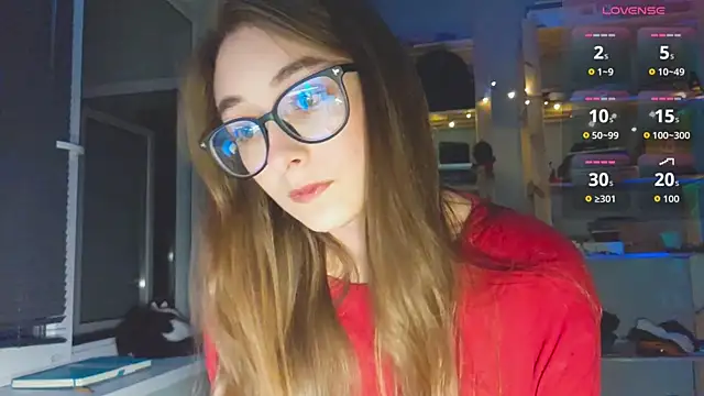 Snapshot of monlight__dana chatting on 09.11.25 monlight dana online show from 09.11.25