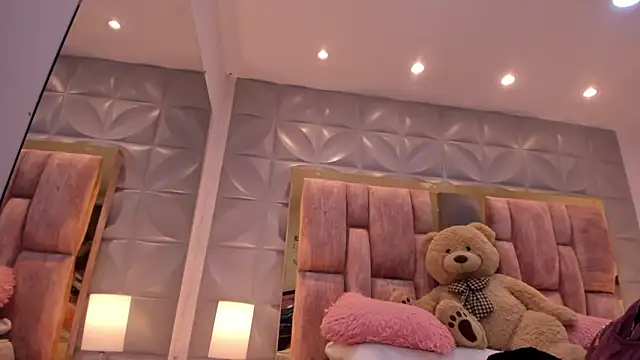 Charlotte Ice1 online show from 03.23.26