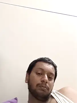 Snapshot of indianhotche chatting on 03.19.25 indianhotche online show from 03.19.25