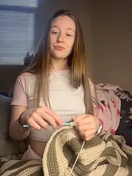 Snapshot of sage__marie chatting on 12.30.24 sage marie online show from 12.30.24