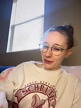 Snapshot of sage__marie chatting on 02.26.25 sage marie online show from 02.26.25