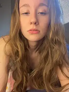 Snapshot of sage__marie chatting on 03.04.25 sage marie online show from 03.04.25
