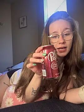 Snapshot of sage__marie chatting on 03.17.25 sage marie online show from 03.17.25