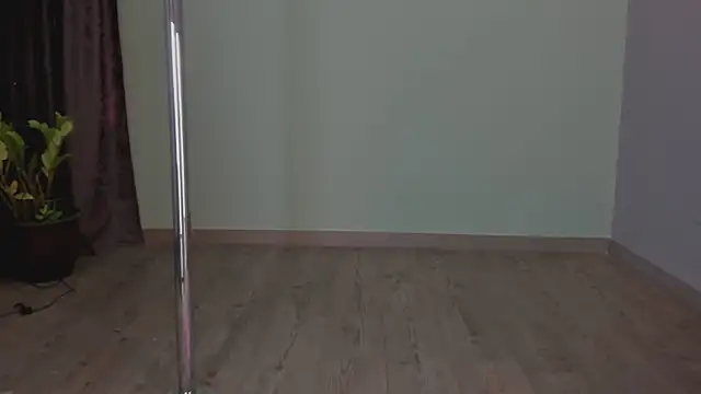 Snapshot of Angelbae- chatting on 01.11.25 Angelbae- online show from 01.11.25