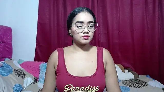 kiara milf  online show from 04.01.26