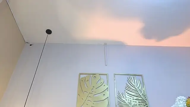 AlissaNix online show from 10.24.25