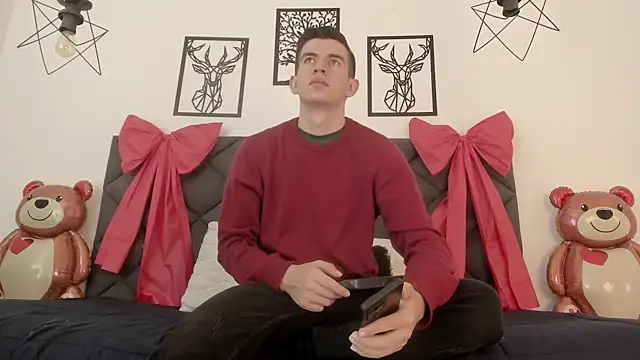 MikaelSlow online show from 02.13.25