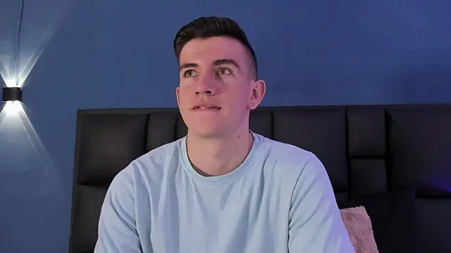 MikaelSlow online show from 09.18.25