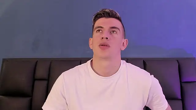 MikaelSlow online show from 02.12.26