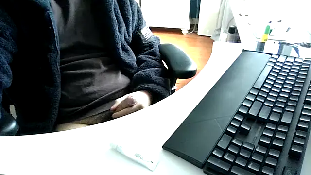 big-pig online show from 11.24.25