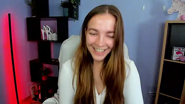 kenzie x online show from 10.09.25
