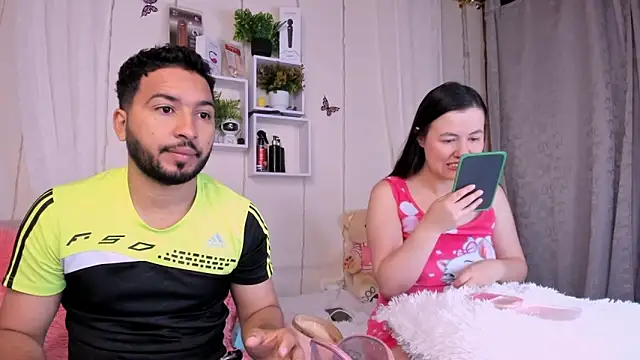 Idara and Edahi01 online show from 03.22.25