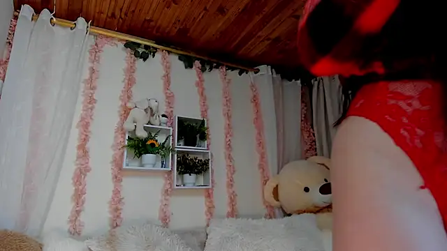 Idara and Edahi01 online show from 11.11.25